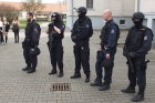 Policejní zásahová jednotka na gymnáziu 2016